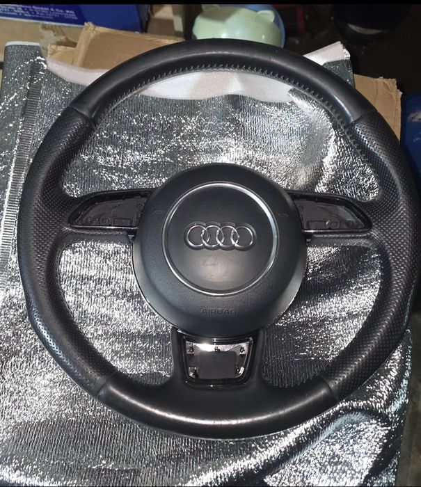 Volan Audi fara comenzi + capac airbag