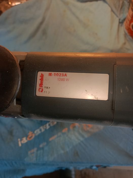 Продам дрель. Описание можете прочитать в интернете.