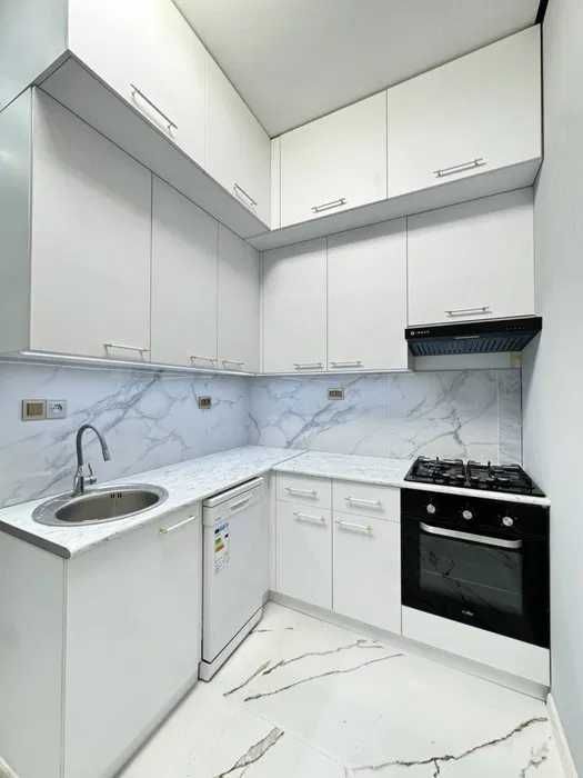 Сдаётся квартира 2/3/8 на М.Улугбеке, Максим Горький, ор-р: Бузбазар!