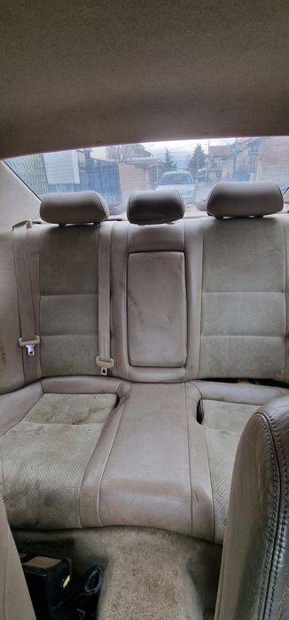 Lexus IS200 на части