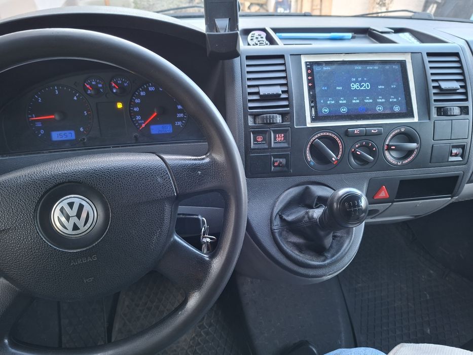 VW Transporter T5, motorizare 1.9 TDI 105cp