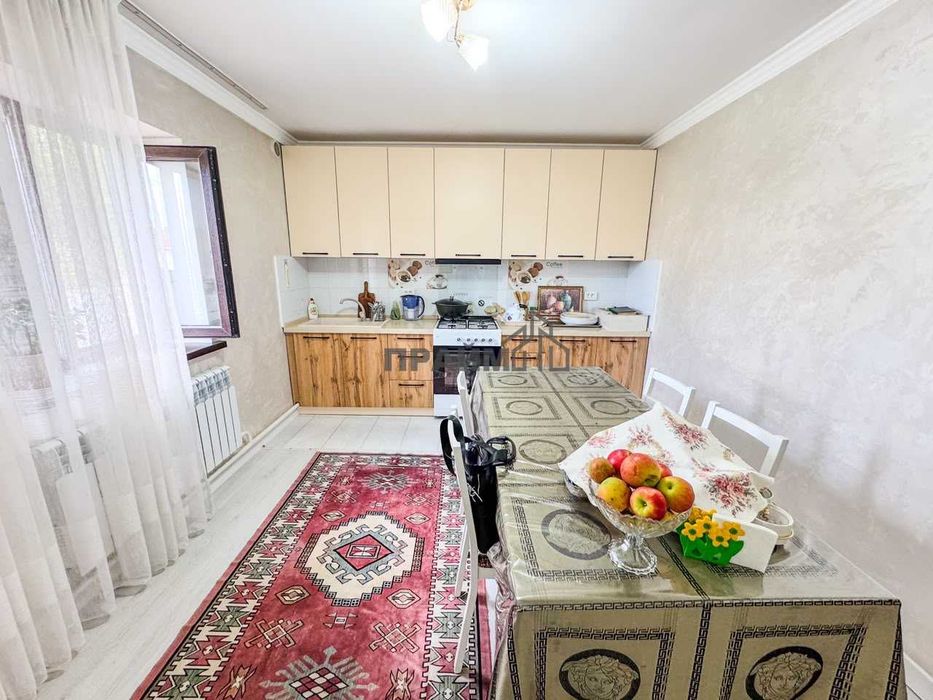 ПРОДАМ 4Х ком. дом СЗЖР (Артем ПРАЙМ)