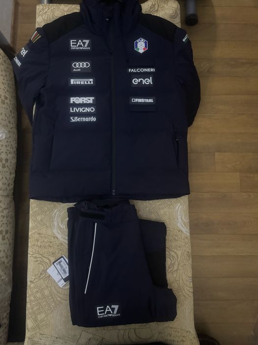 Ea7 ски яке панталон парка национален отбор  Италия