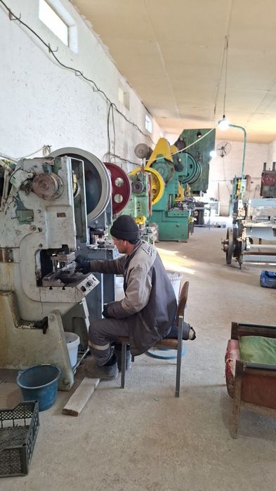 Услуги по штамповке любый деталей, в любом количестве. 10 тонну од 160