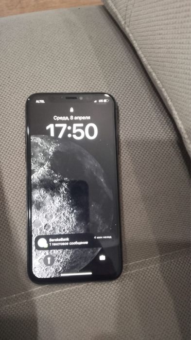 Айфон Х в хорошем сост