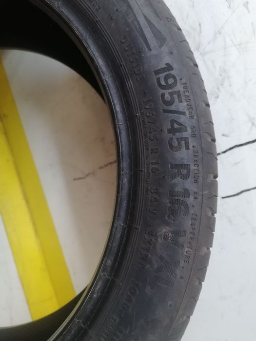 195/45/16 2*Continental vara 84v dot 2120. 5,,36mm