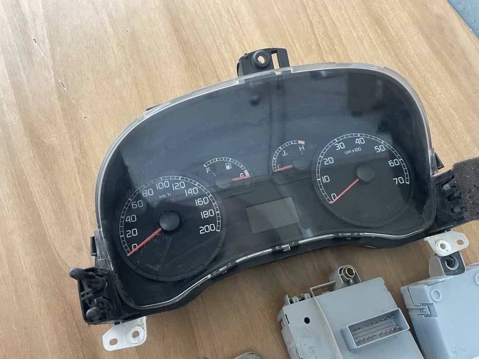 Fiat Doblo 1.9 JTD 105 КС Engine ECU КОМПЮТЪР КОМПЛЕКТ ЗАПАЛВАНЕ