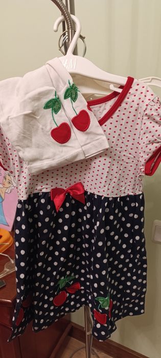 рокли за момиче 4-6г.