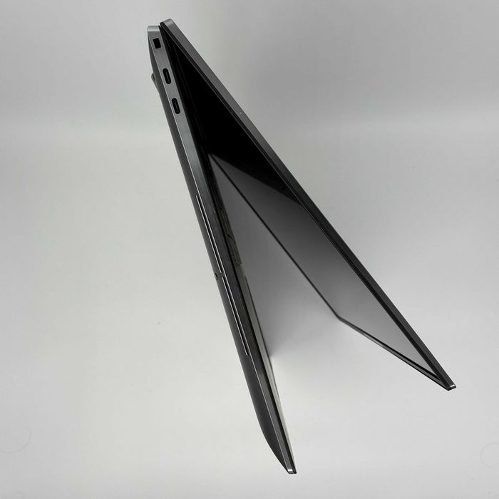 Laptop REFURBISHED Dell Precision 5750 I7-10875H/RTX 3000 6GB/16GB DDR4/512GB SSD | Computereystems.ro