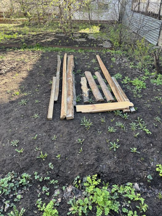 Продам разные доски для крыши, опалубки и пола.