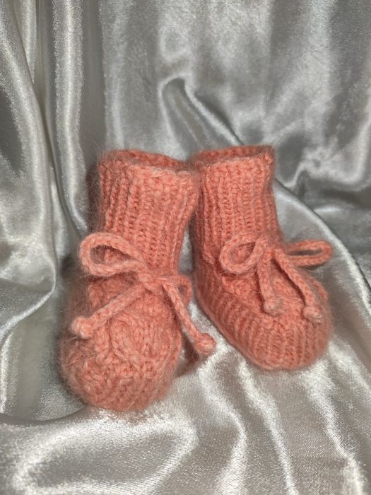 Вязанные вещи малышам