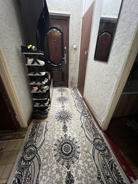 Yunusobod  13-kvartalda 3 xonali uy sotiladi