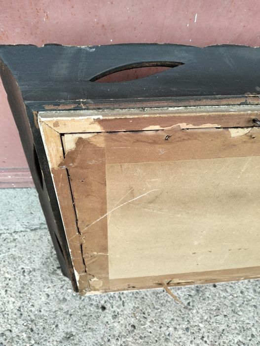 Антикварна дървена рамка с триптична сватбена снимка