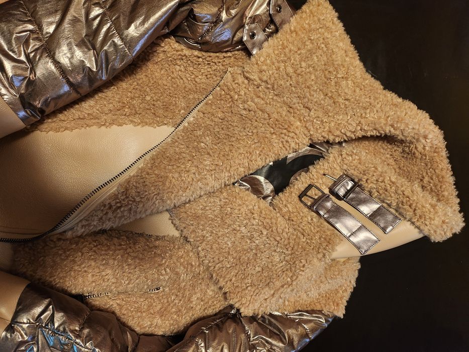 Яке на марката  GUESS