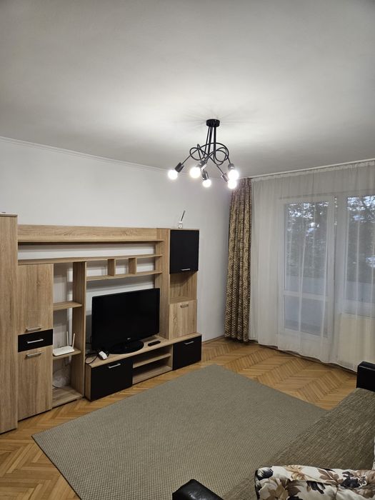 Apartament de inchiriat