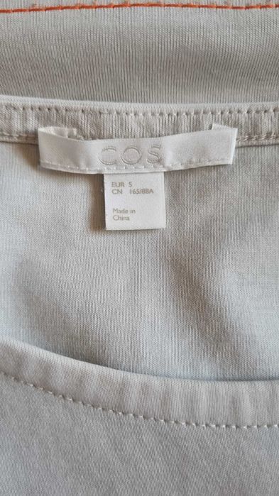 Rochie COS, bej nude, bumbac 96%, elastan 4%, marimea S (potrivit si M)