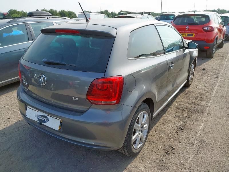 Dezmembrez VW Polo 6R
