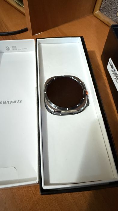 Samsung Galaxy Watch Ultra 47mm Titanium Silver LTE (SM-L705F) - Doar desigilat