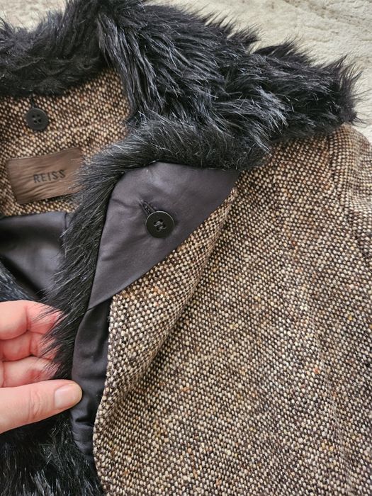 Късо вълнено зимно яке палто само с изкуствена яка стилно и топло