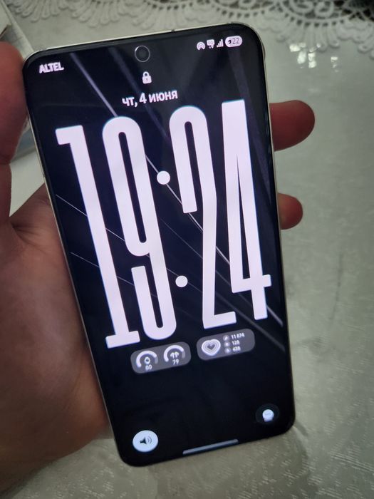 Samsung S22+ 8/128gb