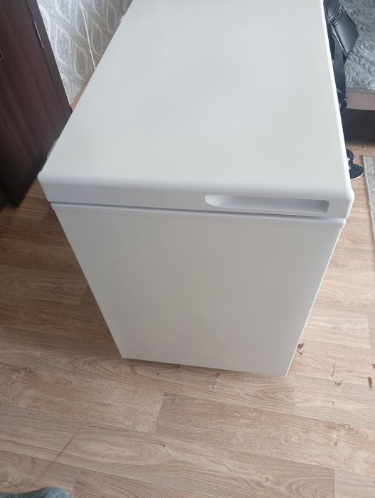 Морозильник продам