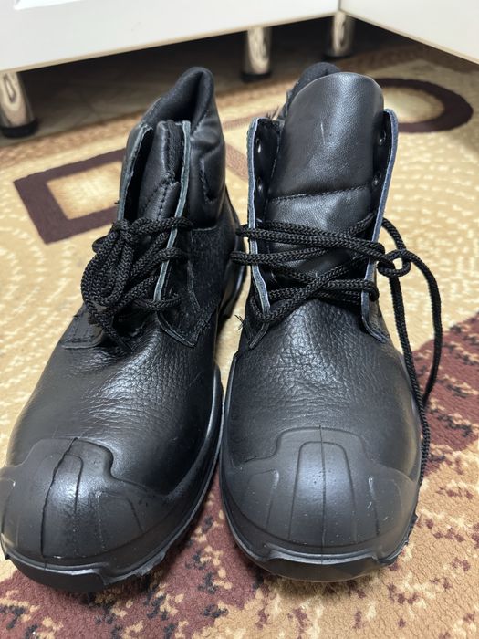 Сапоги муж 41 размера