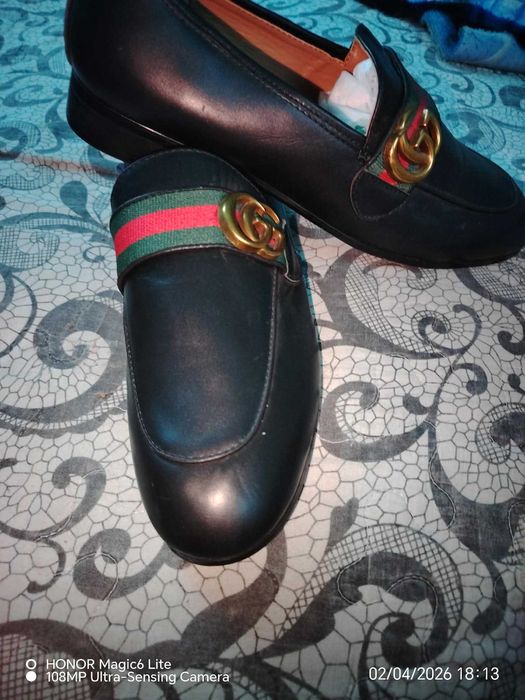 Vand pantofi gucci