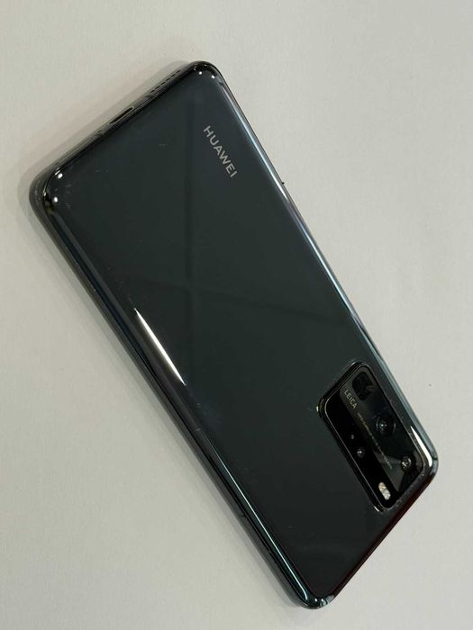 Huawei P40 Pro – 256GB / 8GB RAM
