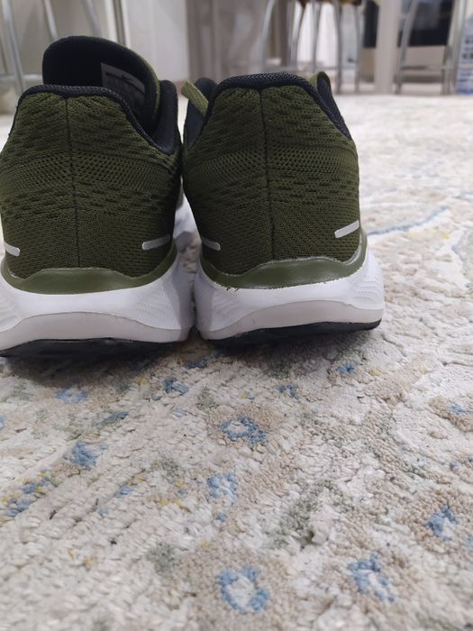 Кросовки кросовки кросовки