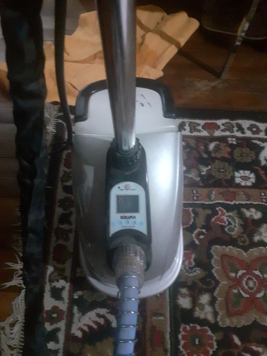 Продаёться паровой утюг.фирмы "NIKURA"japan.