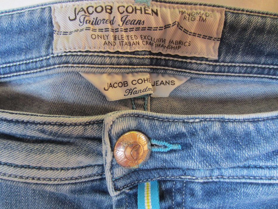 Pantalon scurt Jacob Cohen , masura W37, scurti din fabricatie, stare f. buna