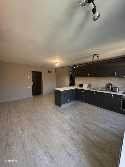 Apartament premium cu 3 camere, bloc nou, garaj inclus, gata de mutare — fotografia 2