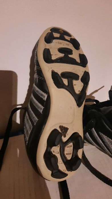 Adidasi fotbal copii marimea 30