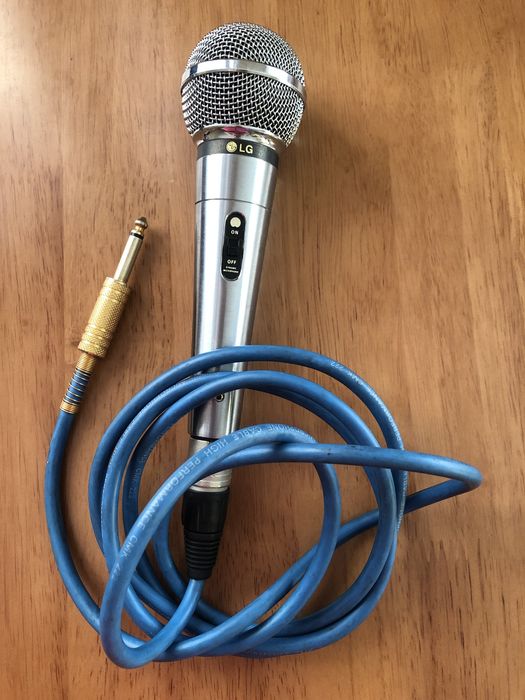 Микрофон динамический LG  ACC-M900K