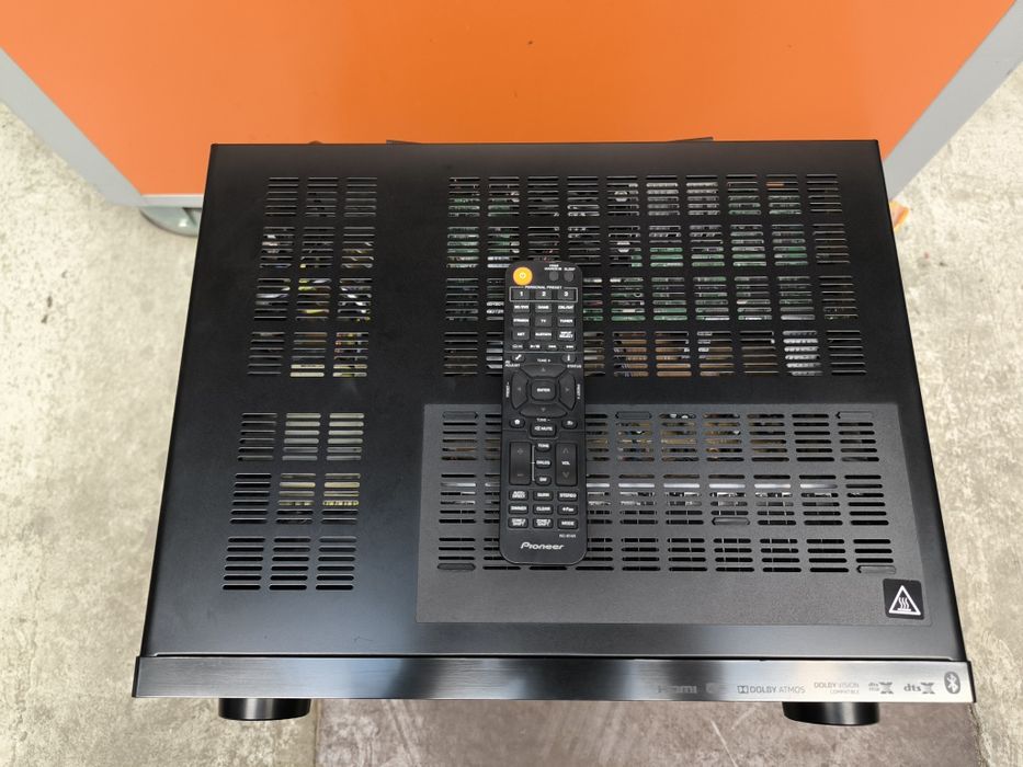 Pioneer vsx 935 7.2 Atmos 8k