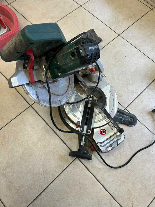 Настолна отрезна машина KS 216 M Lasercut - Metabo