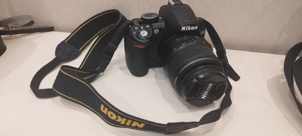 Продам фотоаппарат Никон 3100