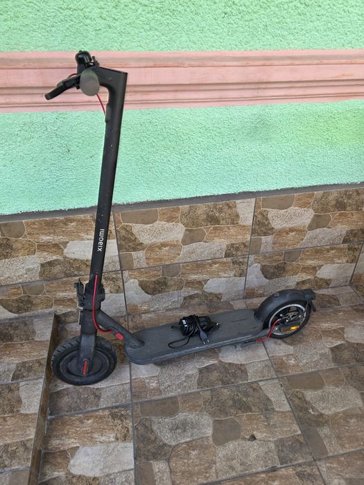 Xiaomi Electric Scuter 4