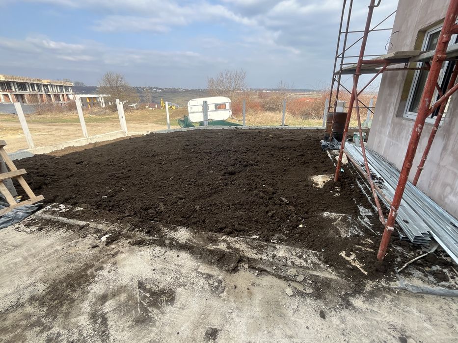 Pamant negru vegetal!