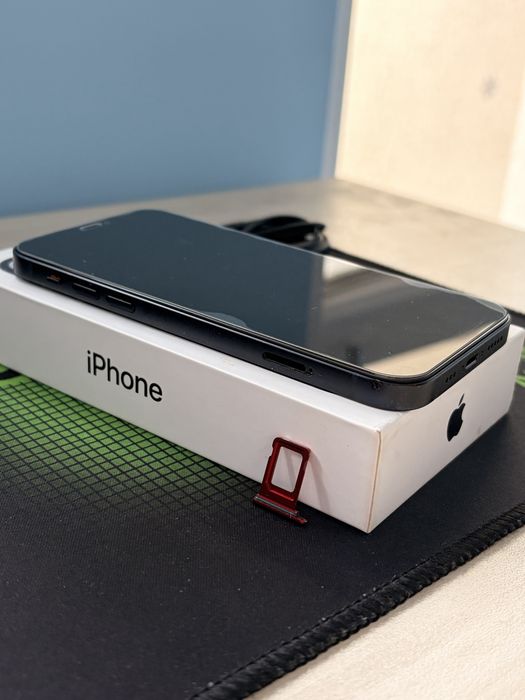 iPhone 12 100% батерия