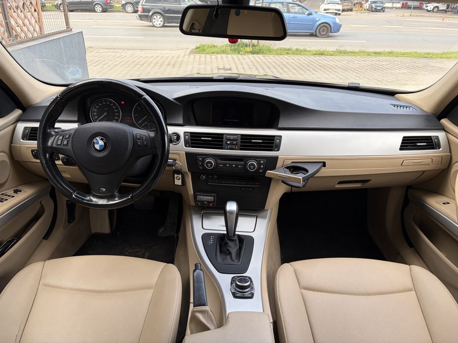 BMW 3 Series 2009 — imagine 5