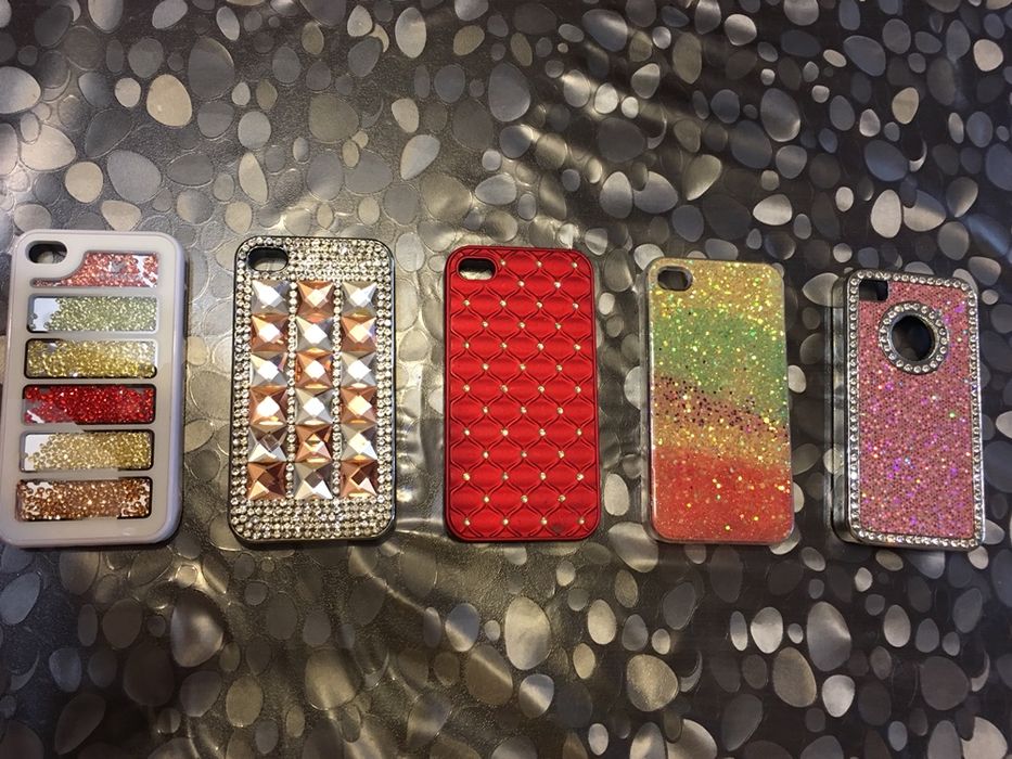 кейсове за iphone 4,4s -5бр. 20лв
