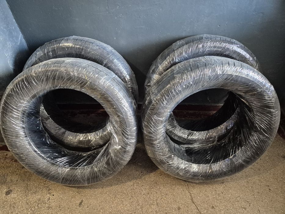 Maxxis Bravo HP 225 60 R18