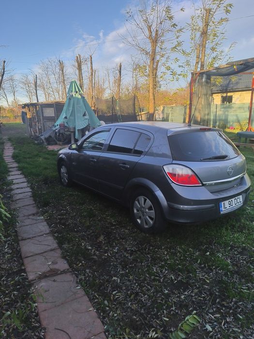 Opel Astra automata,1,6benzina cu gpl
