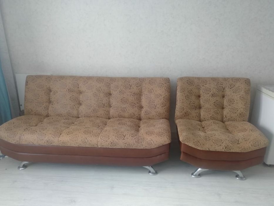 Продам диван и кресло