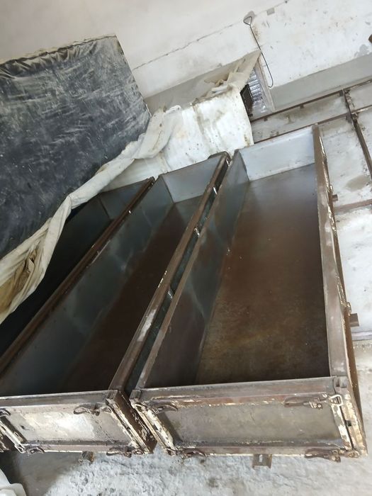 Ассалому алейкум,ГазоБлок ишлаб чикариш ускунасини сотамиз.