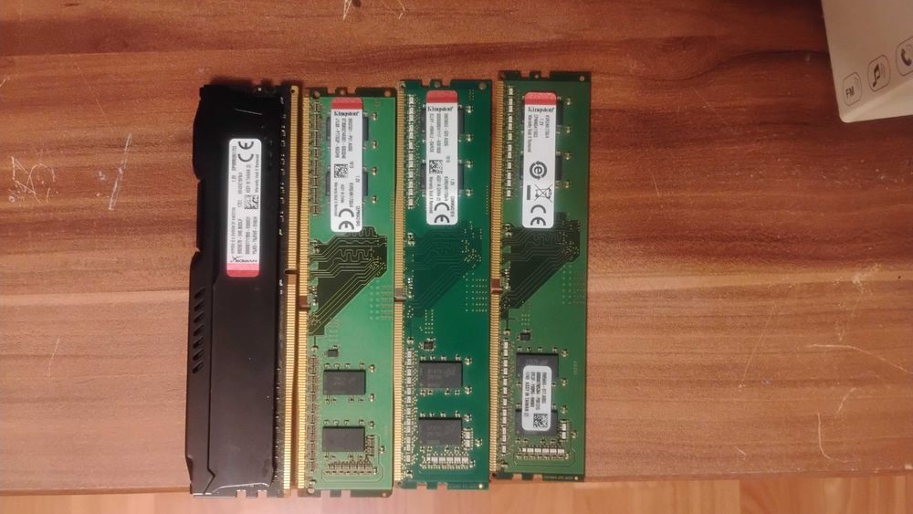 Ram 4 Gb DDR4 2400 MHz четири плочки