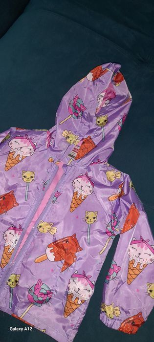 Продаётся куртка для девочки
