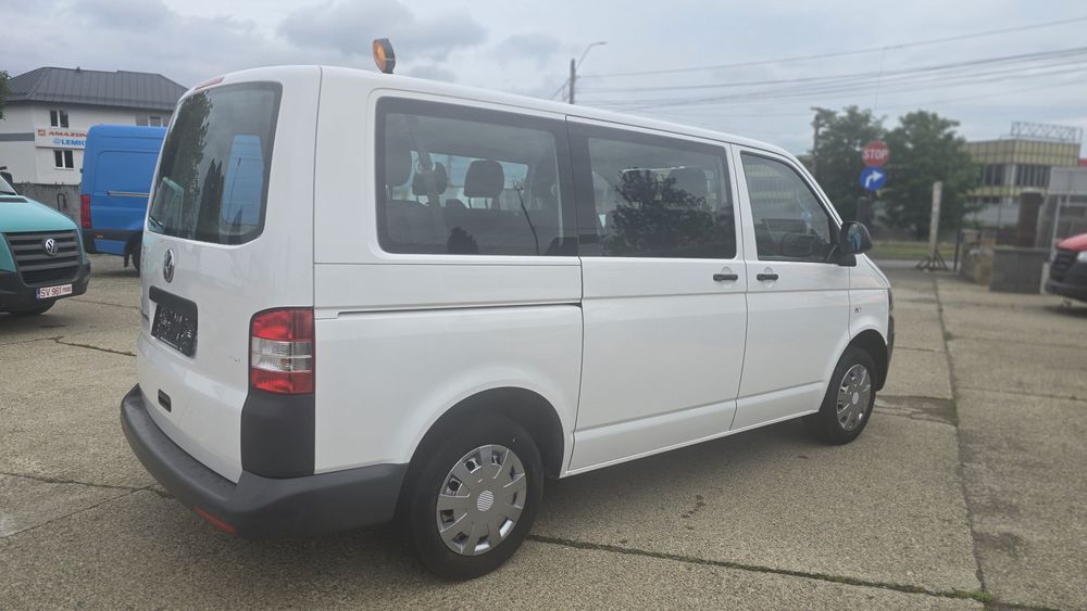 VOLKSWAGEN Transporter 2013 — imagine 4