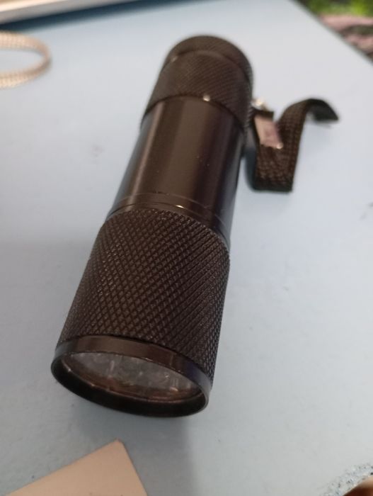 УФ фонарик Продаются